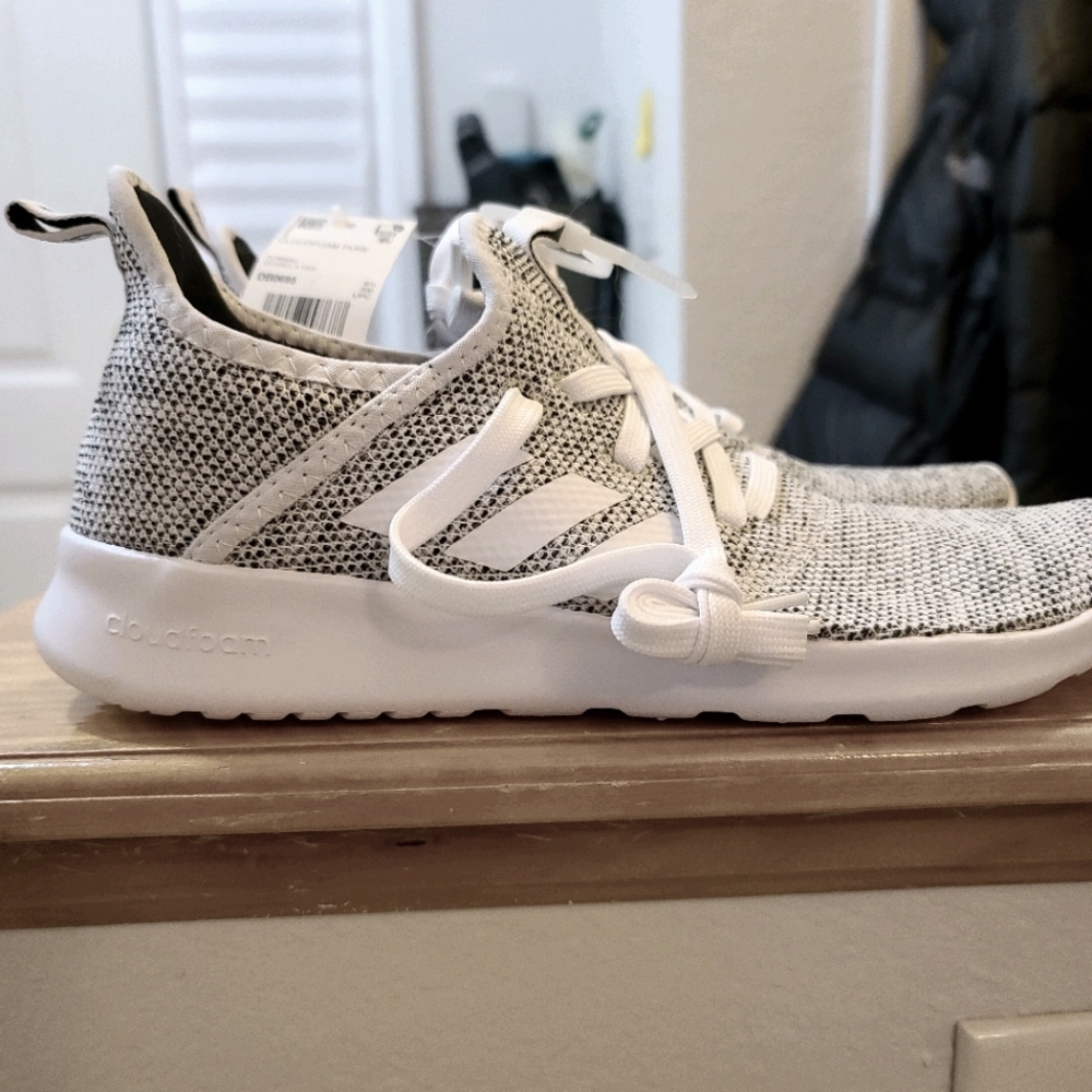 NWT Adidas Cloudfoam Pure Womens Sneakers